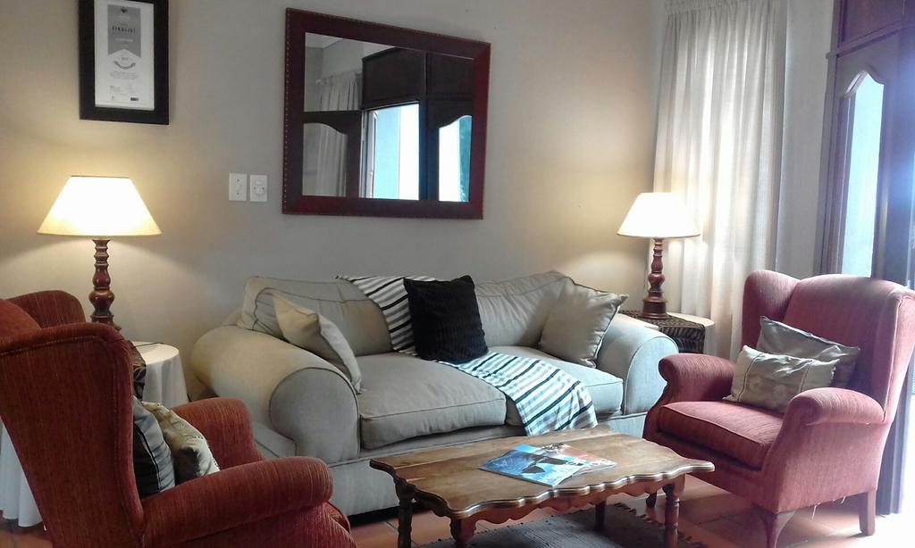 Cu Guest House Пхалаборва Экстерьер фото
